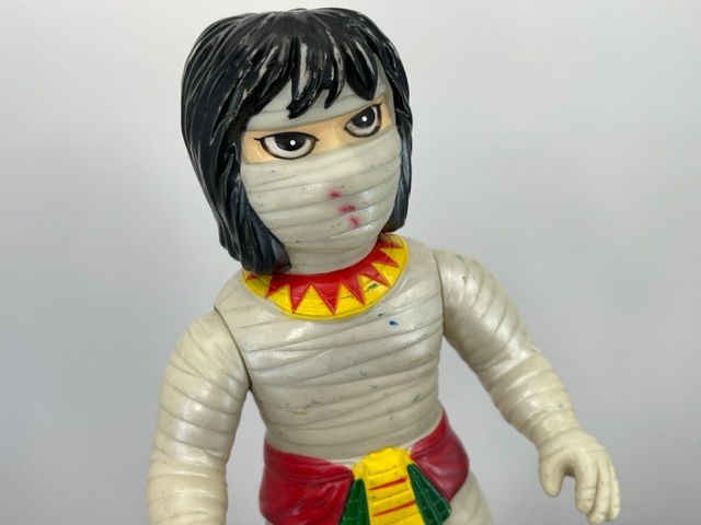 ソフビ人形 タイガーマスク ザ・エジプトミイラ ソフビ タイガーマスク