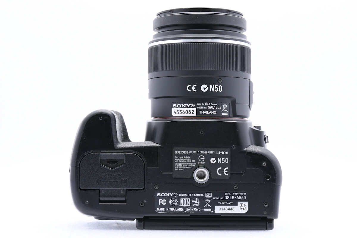 SONY α550 + DT 18-55mm F3.5-5.6 SAM ソニー デジタルカメラ 一眼レフ