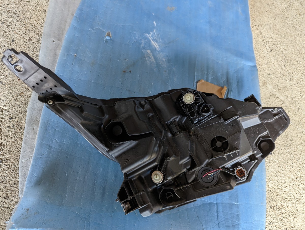 日産 デイズ ハイゥエイスター LEDヘッドライト KOITO デイズ