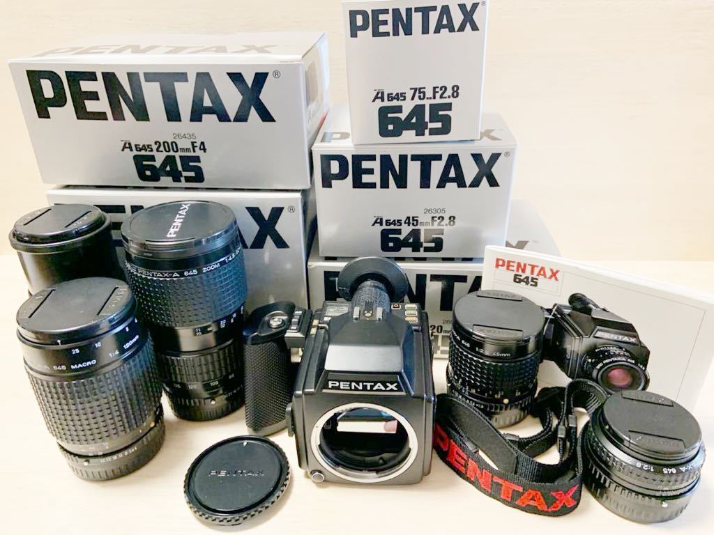 PENTAX 645 + smc PENTAX-A 645 45mm F2.8／75mm F2.8 /MACRO120mm F4