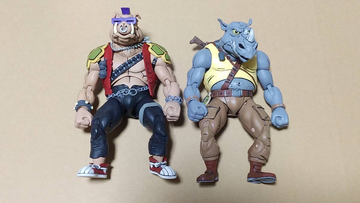 ネカ タートルズ ビーバップ ロックステディ NECA ビーバップ