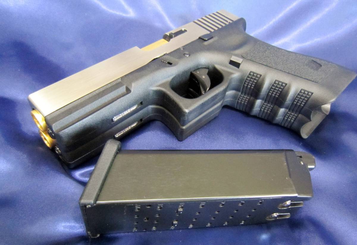WE G17 ダブルバレル ステンタイプ ブローバック ガスガン 中古