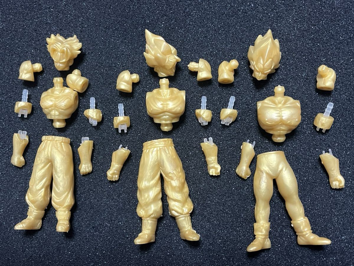 ☆当時物 ドラゴンボール 消しゴム スーパーフィギュア 金色 3体 /検
