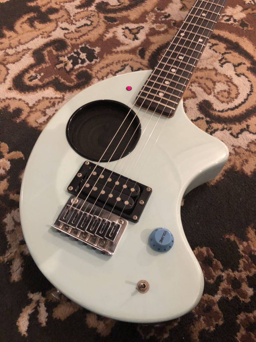 FERNANDES ZO-3 ミントグリーン ぞうさん フェルナンデス アンプ内蔵