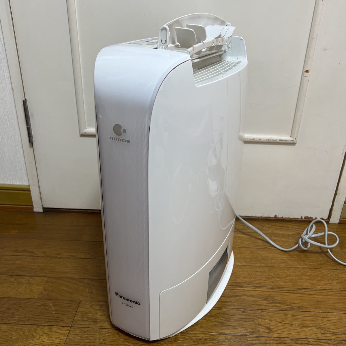 送料込み 衣類乾燥除湿機 Panasonic F-YZMX60-S 品 Panasonic 衣類乾燥