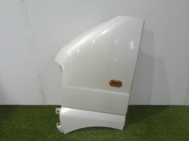 スクラム GH-DG62W 左フロントフェンダー Z7T 1A04-52-210