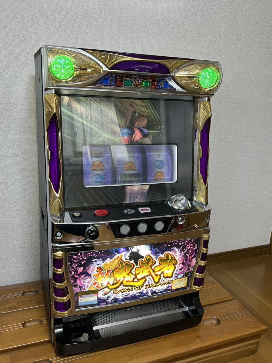 引取限定】パチスロ実機 新鬼武者 DAWN OF DREAMS 通電確認済み！