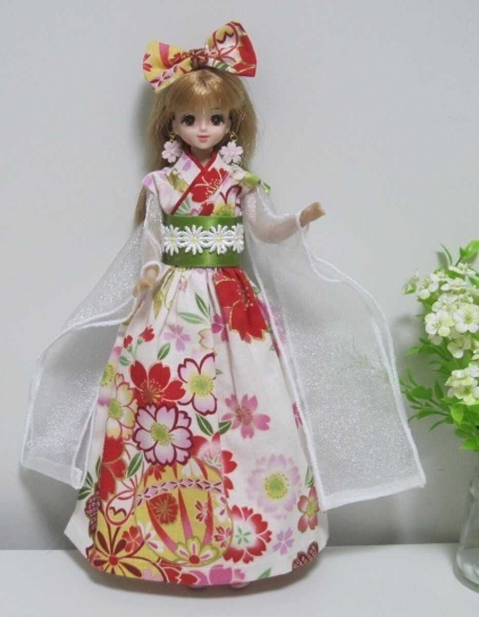 ハンドメイド ジェニーちゃん 高校生リカちゃんサイズ 着物ドレス 