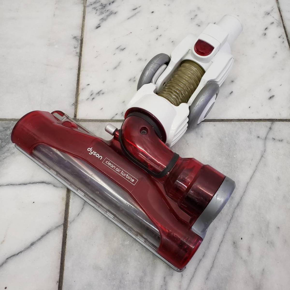 動作品 Dyson ダイソン DC12 turbo ターボ サイクロン掃除機 掃除機