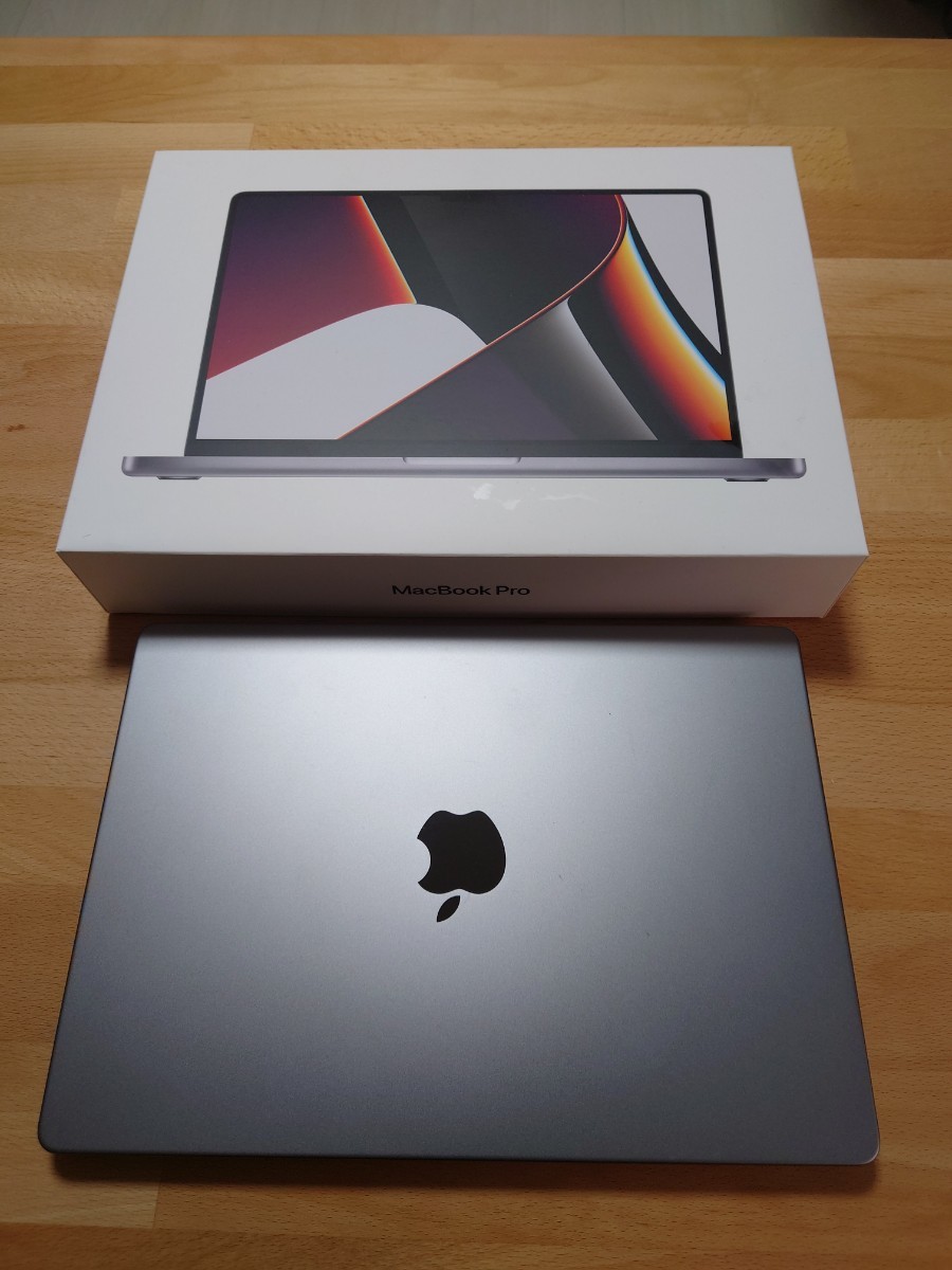 MacBookPro M1 max 64GB 8TB 即決価格変更しました。