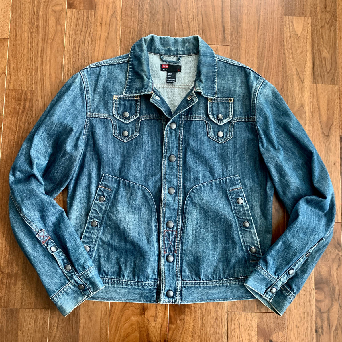 C07 美品『ディーゼル DIESEL』大きめLサイズ El Toro バックロゴ 