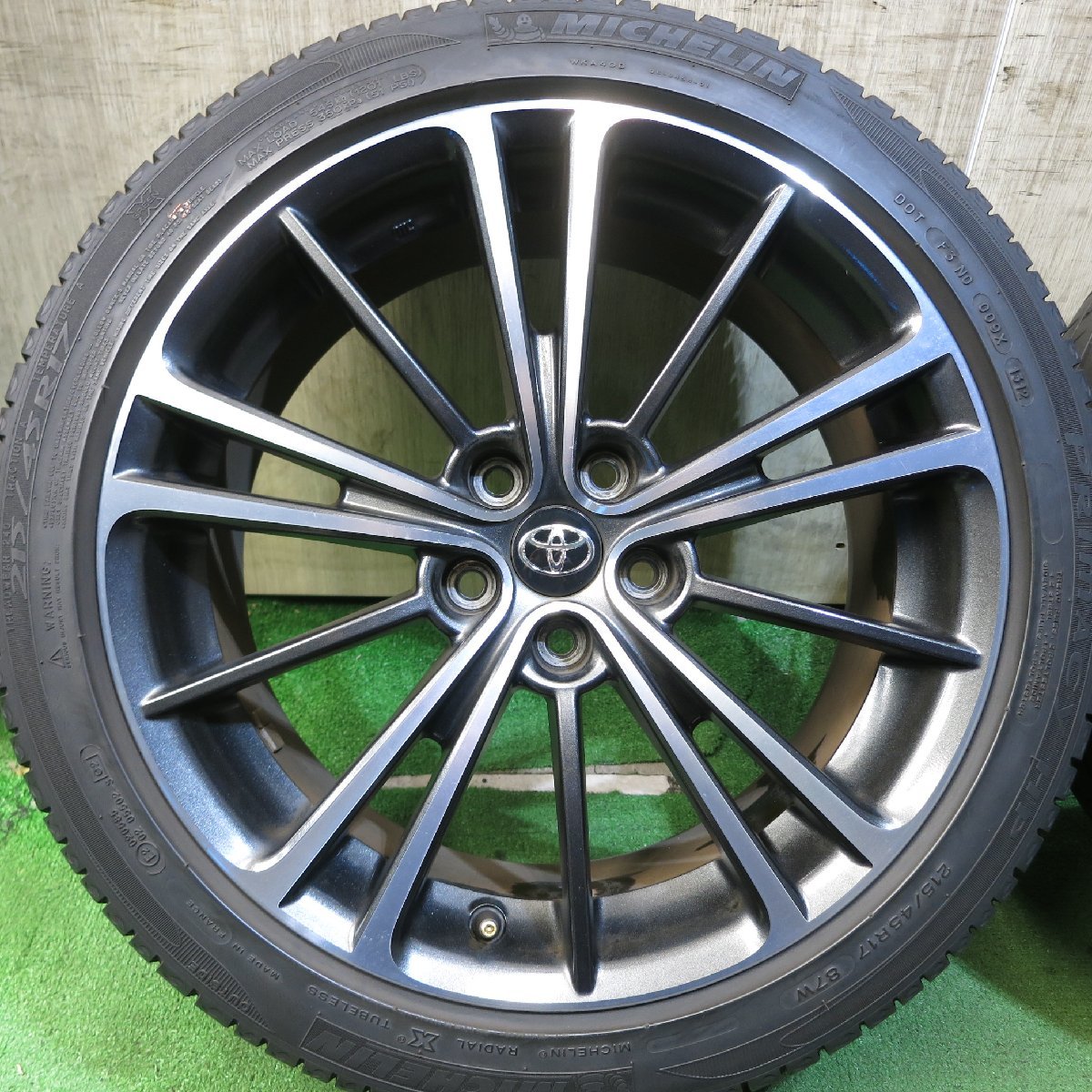 キレイ☆トヨタ ZN6 86 純正 215/45R17 ミシュラン プライマシー HP 17