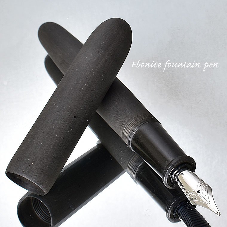 EBONITE Pen 万年筆 | NIKKO WANCHER 誠エボナイト Ranga Posts Dream