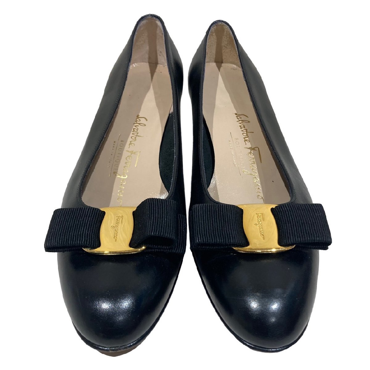 Salvatore Ferragamo フェラガモ ヴァラリボン パンプス DG04368 6 1/2 