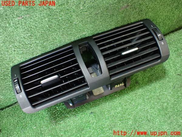 1UPJ-92767528]BMW 135i クーペ E82 (UC35)エアコン吹き出し口3（真中） 中古