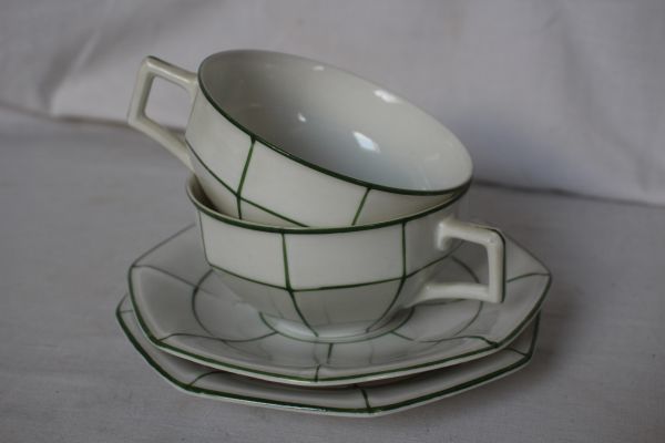 チェコスロバキア アンティーク 古い陶器のカップとお皿のセット オクトゴナル アールデコ C＆S2客セット 美品