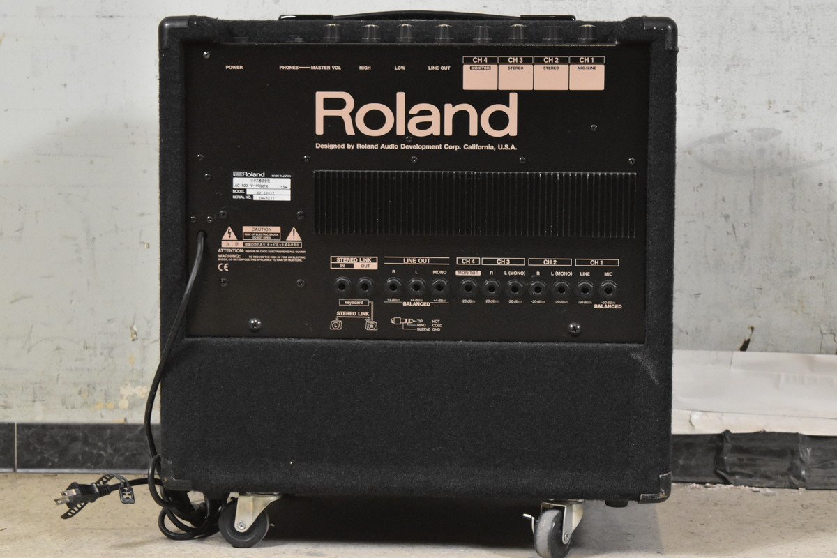 Roland KC-300 キーボードアンプ Roland ローランド キーボードアンプ KC-300 Roland KC-300 ②