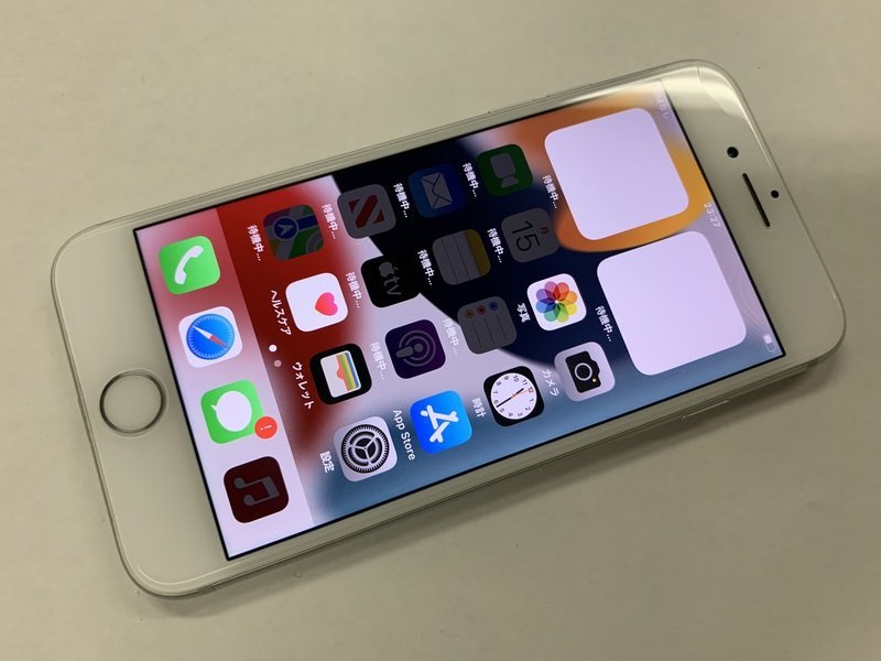 DH765 SIMフリー iPhone7 シルバー 32GB ジャンク ロックOFF iPhone7