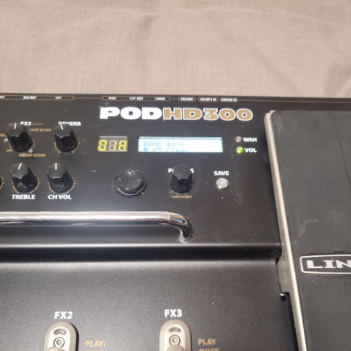 LINE6 POD HD300 フロアマルチエフェクター ACアダプター付き☆現状品