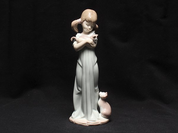リヤドロ LLADRO フィギュリン 私のことも忘れないで ⁄ 陶器人形 少女