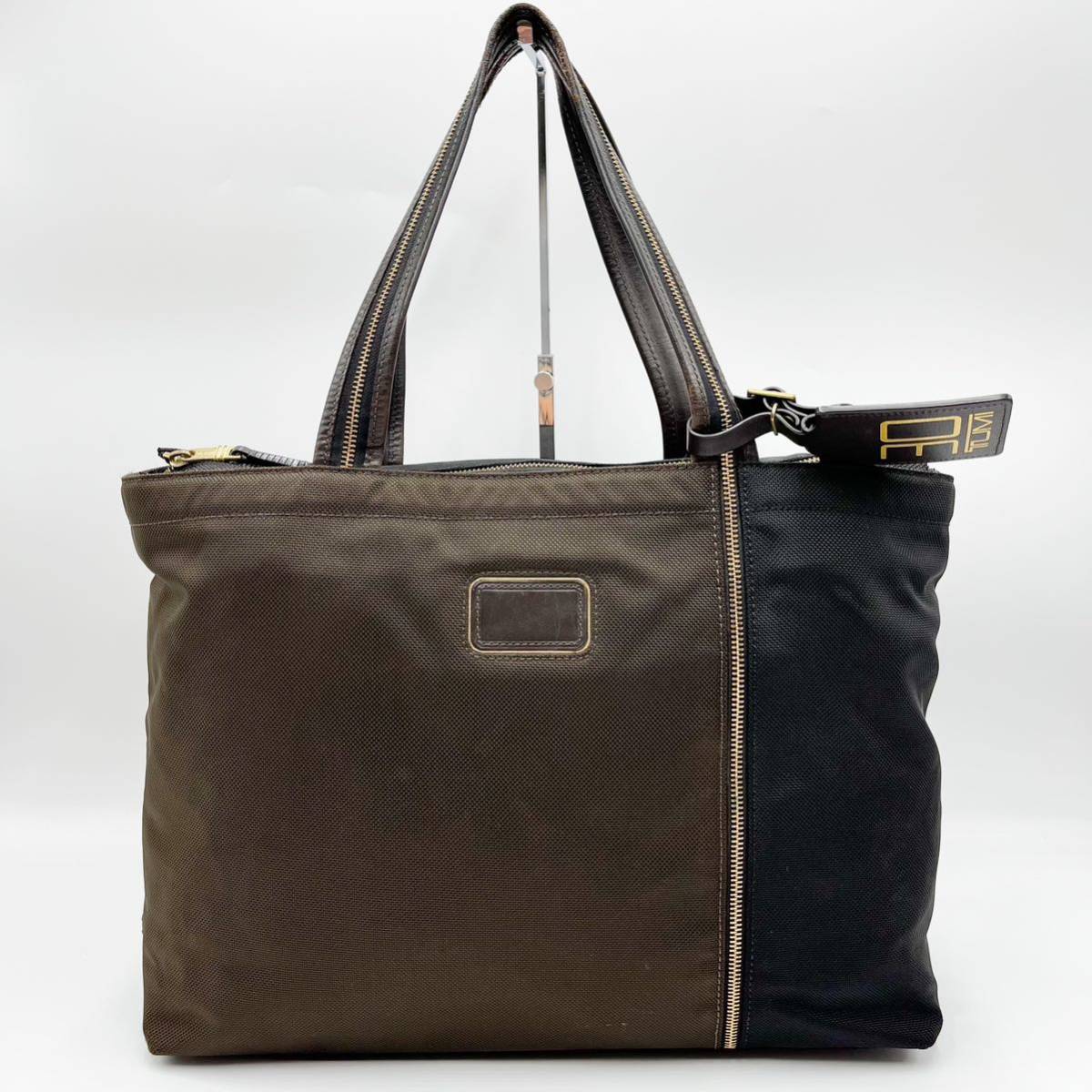 TUMI 肩がけ トート ビジネスバッグ(トゥミ TUMI 30周年記念 TUMI 肩がけ トート ビジネスバッグ(トゥミ TUMI 30周年記念