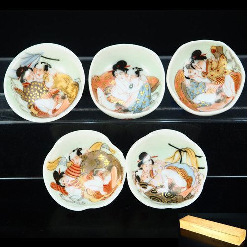 治】九谷焼 春画 梅花形盃 五客揃☆箱付 盃 春画 浮世絵 色絵/彩色