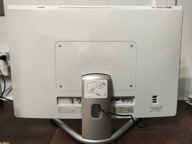 □動作品□SONY 一体型パソコン VPCL247FJ Core i5 -2450M メモリ増設