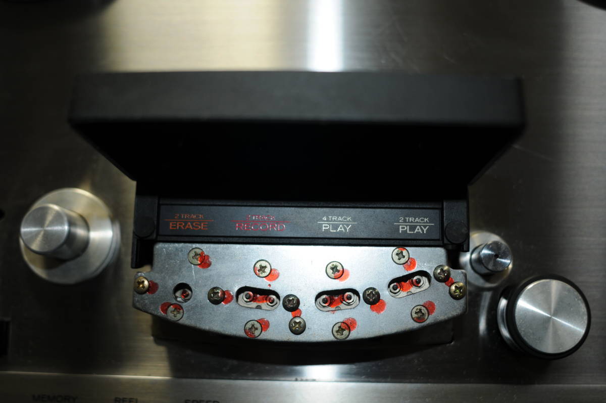 ティアック株式会社 ＴＥＡＣ社　A６１００MK‐Ⅱ　部品取りジャンク　コード類はサービス　 