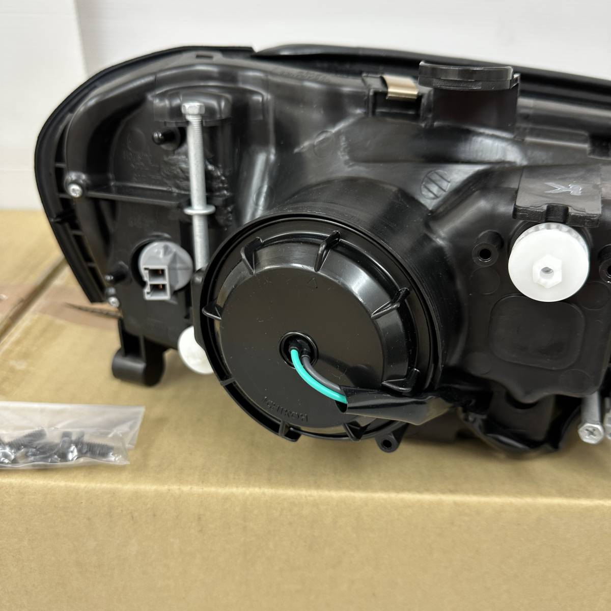 ☆新品 即納 日産 純正 スカイライン R34 GTS GTR ヘッドライト 前期 