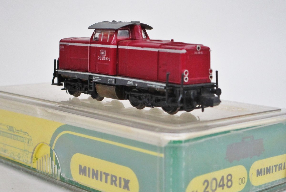 MINITRIX Nゲージ 2048 ディーゼル機関車 MINITRIX 2048 BR 212 216-6 DB ディーゼル機関車【D】mtn051312