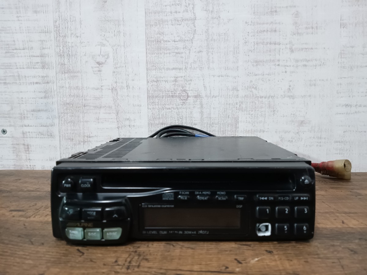 ALPINE アルパイン 1DIN CDデッキ カーオーディオ CDE-145J アルパイン