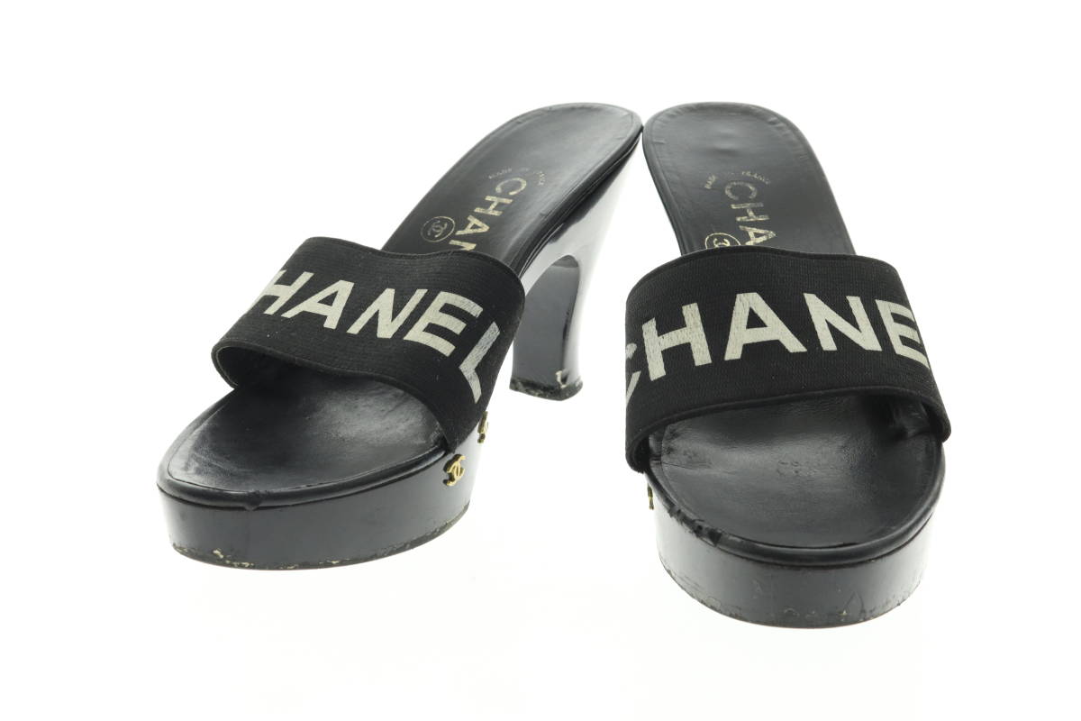 VMPD5-51-14 CHANEL シャネル サンダル ココマーク ロゴ ビッグロゴ ヒール シューズ レディース 37 ブラック ホワイト 箱付き 中古