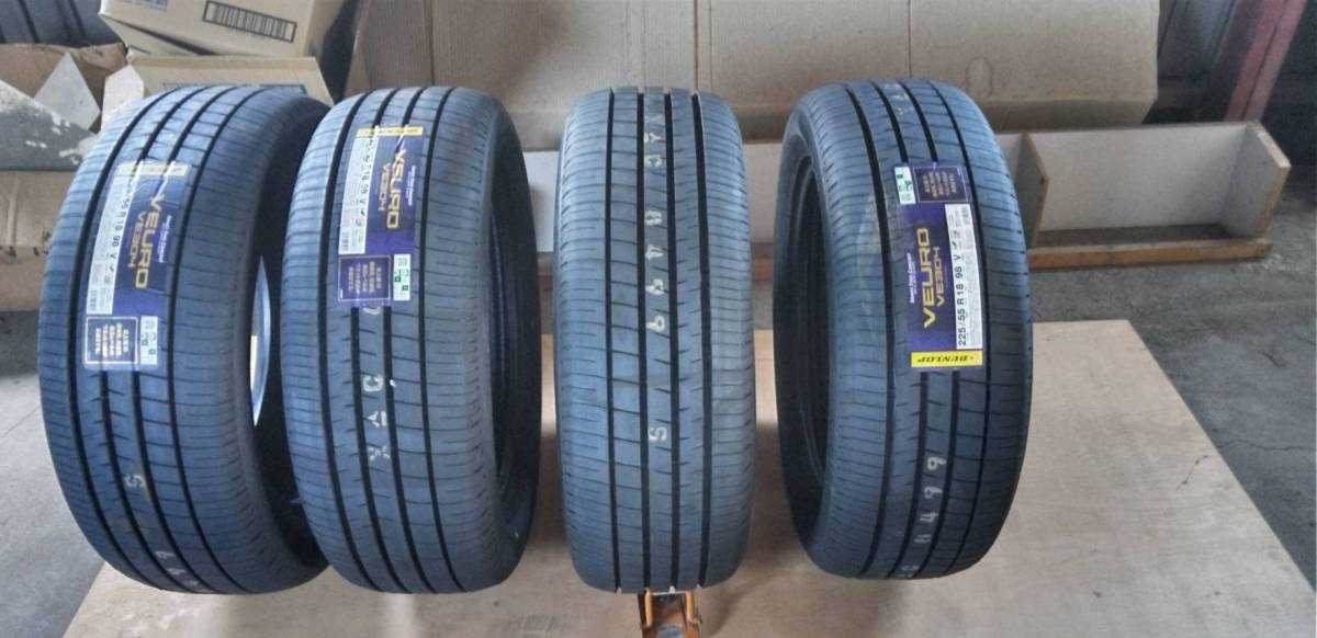 送料無料□新品未使用 DUNLOP ダンロップ ビューロ VE304 225/55R18 