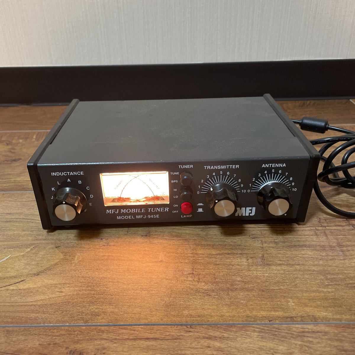 MFJ MOBILE TUNER モバイルチューナー MFJ-945E 通電確認済 アンテナ