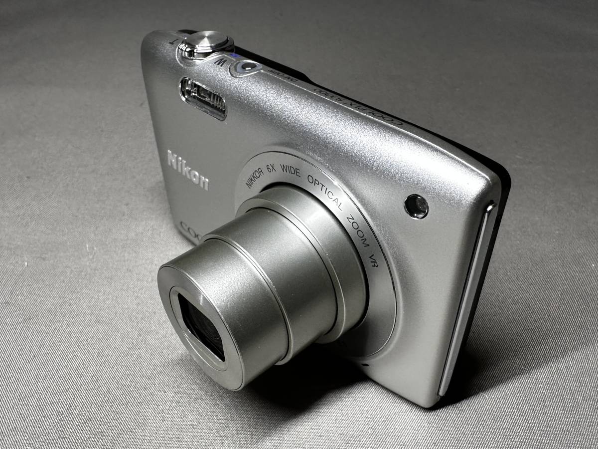Nikon S3300 Digital Camera Coolpix COOLPIX | Point Silver Shoot 