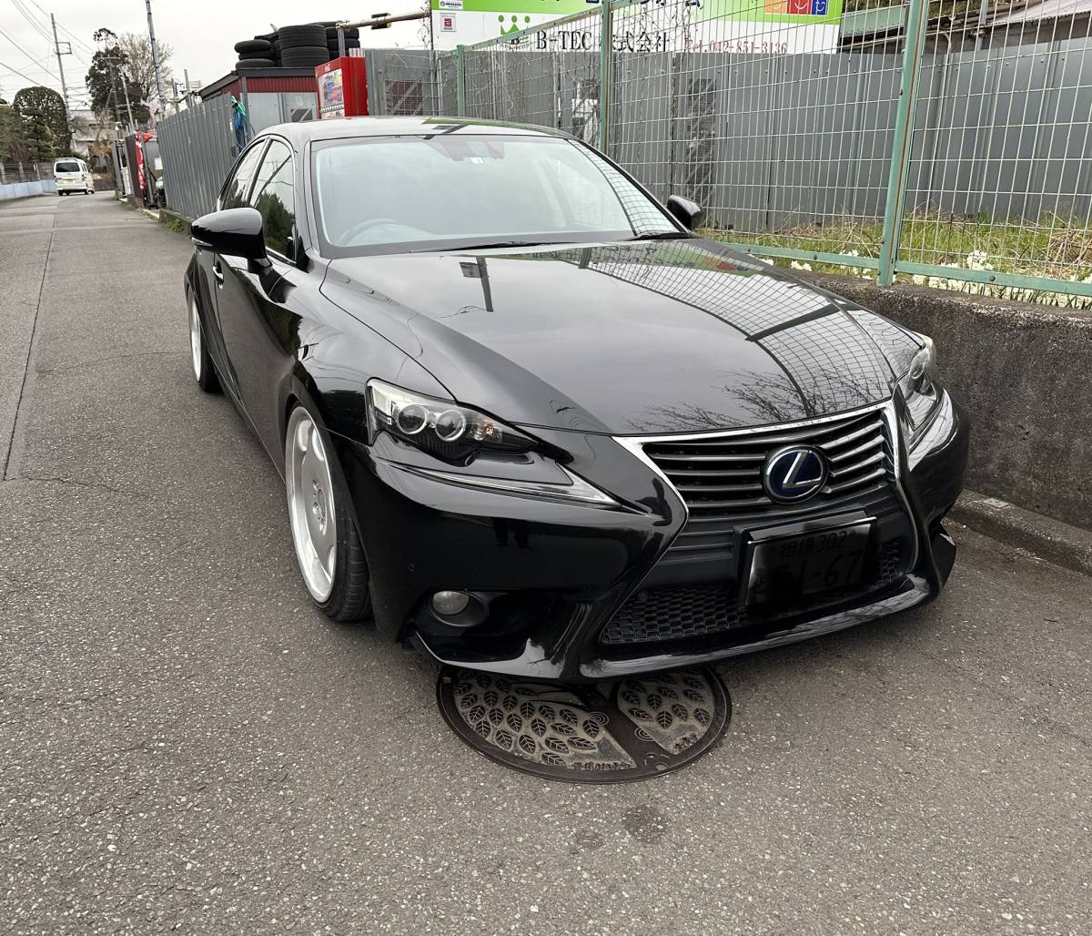 車検付 令和7年1月 レクサス is300h AVE30 TEIN車高調 19インチ アルミ