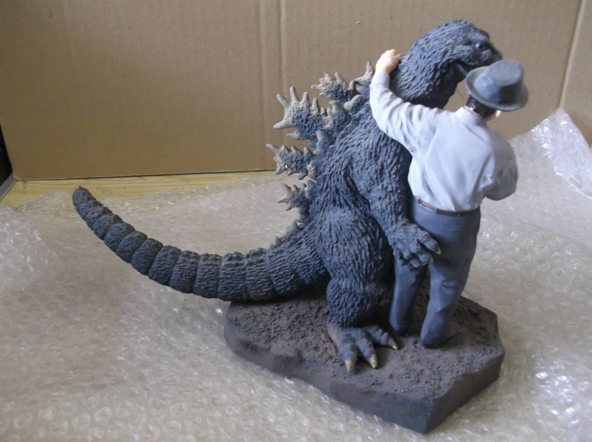 GODZILLA DREAM ゴジラドリーム 酒井ゆうじ造形作品集 Amazon.co.jp