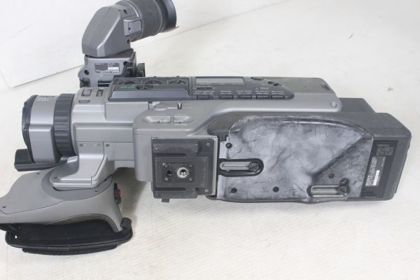 SONY DCR-VX9000 ビデオカメラ（DCR-VX1000のショルダータイプ/DSR-200