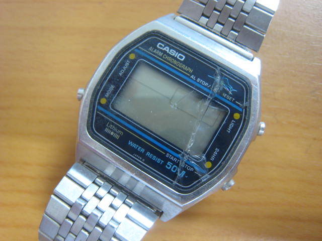 ジャンク品 CASIO オールドカシオ W-36 アラームクロノグラフ カジキ 