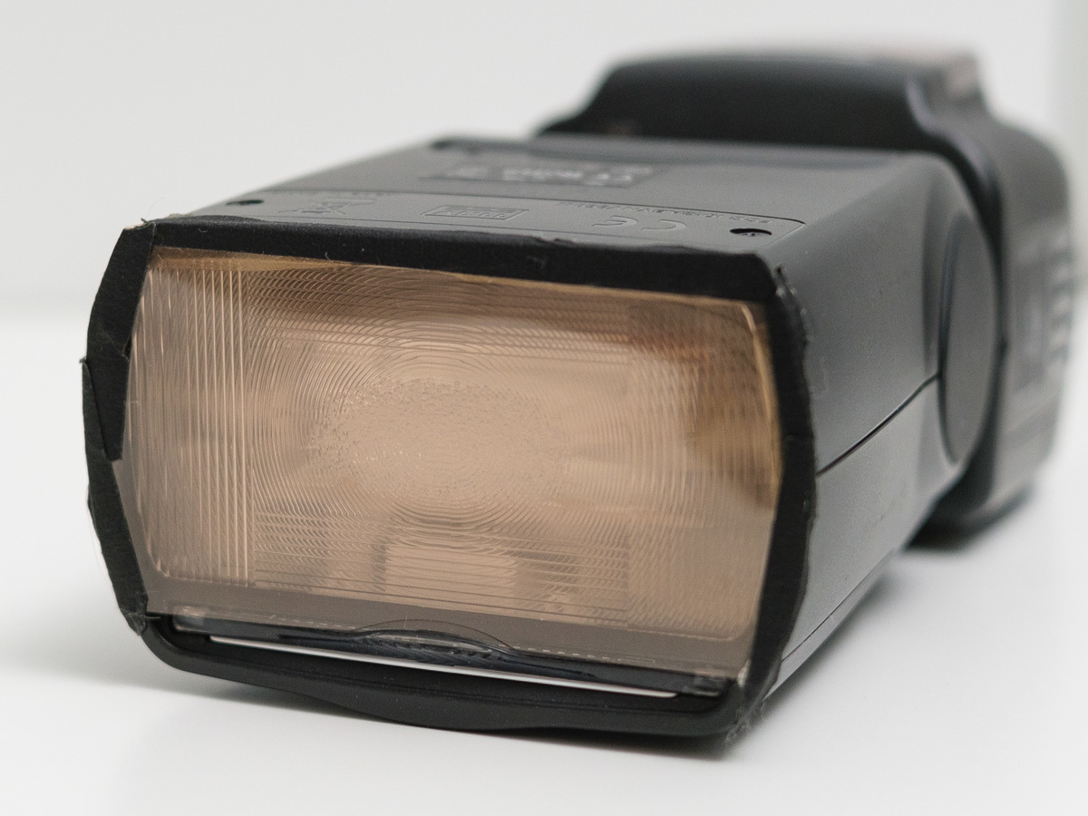 GODOX V860-II F（フジフイルム用）中古品（フレネルレンズ問題あり