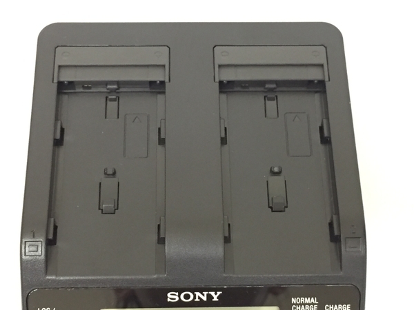 ACCKIT-D12B アクセサリーキット バッテリー SONY 未使用品SONY 現状