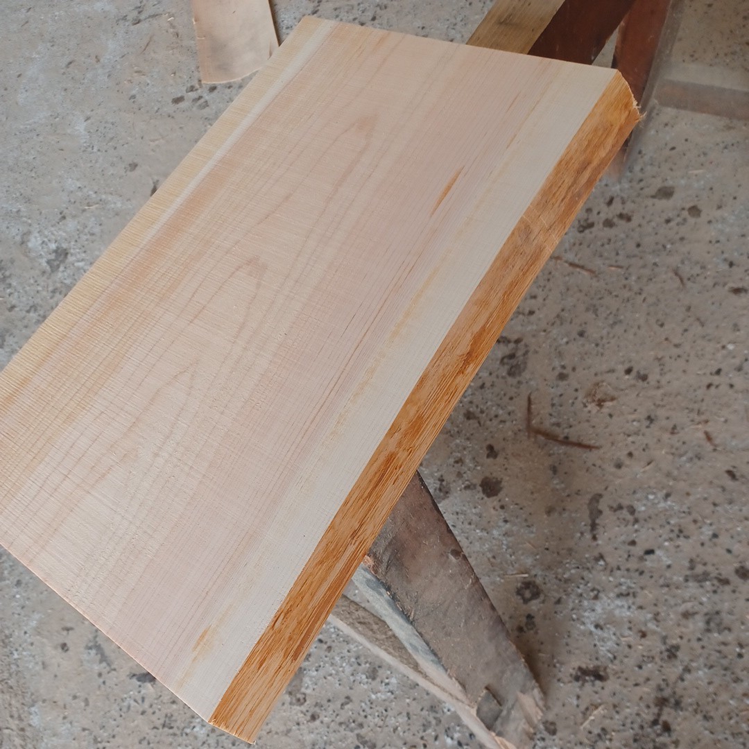 A-1359【50×31.2～34×3.6cm】 国産ひのき 片耳付板 テーブル まな板