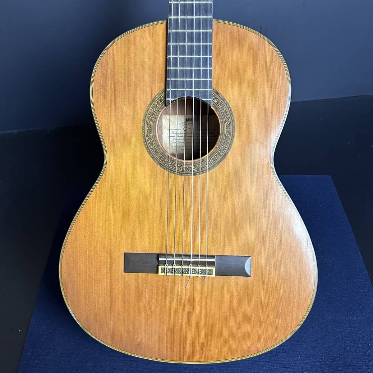YAMAHA C-300 トップ単板 クラシックギター ガットギター ヤマハ