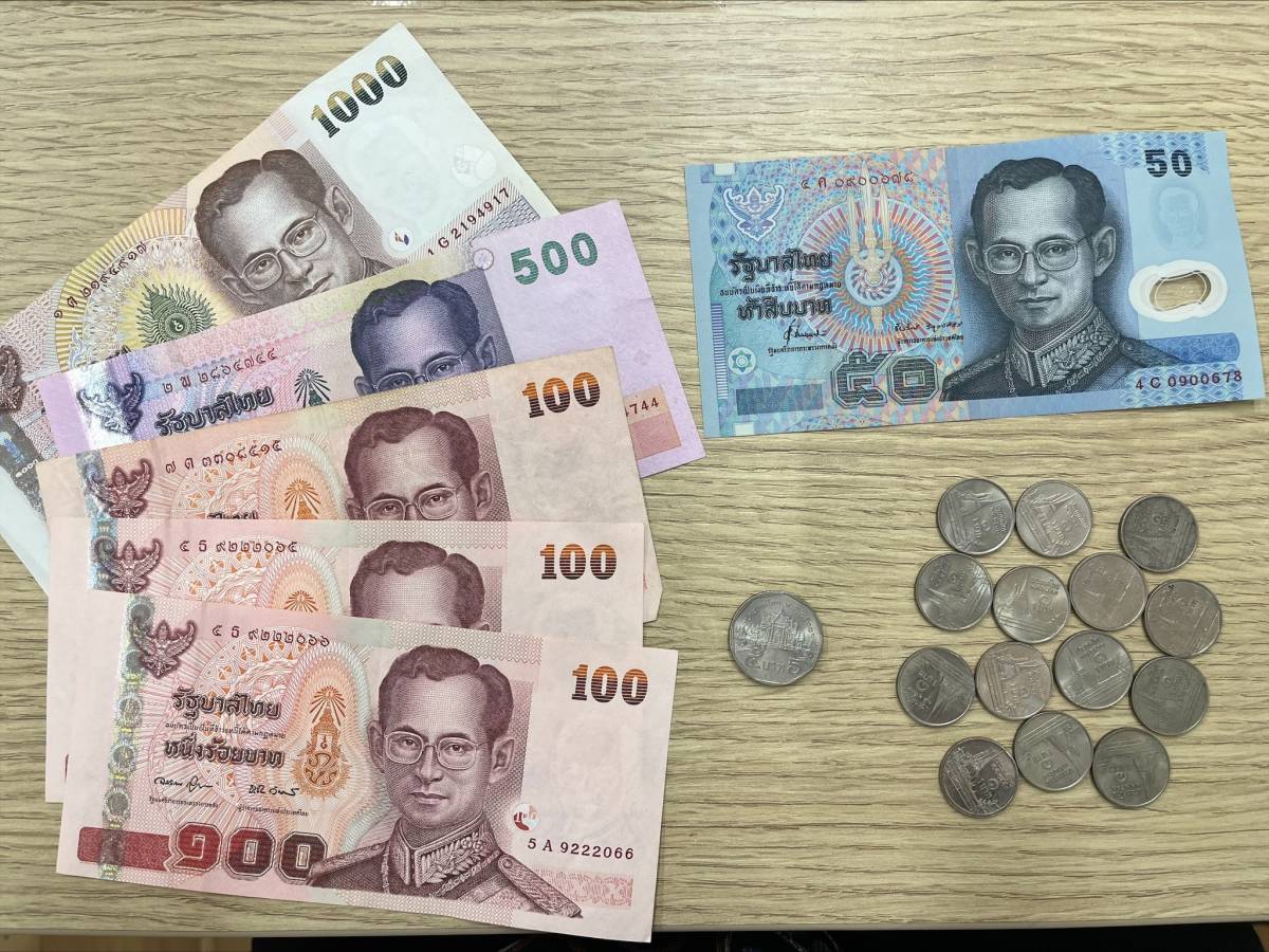 251A タイ 紙幣 硬貨 大量おまとめセット 計1869バーツ バーツ札 1000