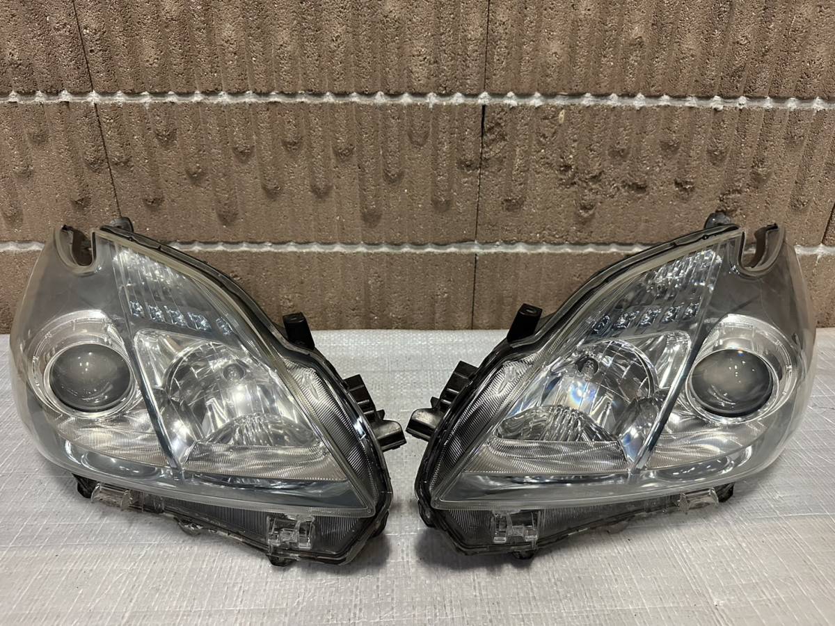 トヨタ GRS200 クラウン ロイヤル 純正 HID ヘッドライト 左 運転席側