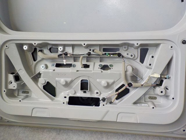 中古 タフト 6BA-LA900S バックドア 67005-B2D60-B0 ゴールド T34 [ZNo