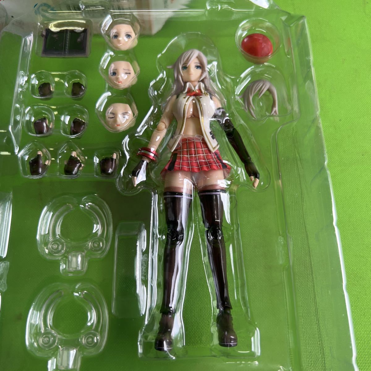 バンダイ S.H.Figuarts ゴッドイーター2 アリサ・イリーニチナ 
