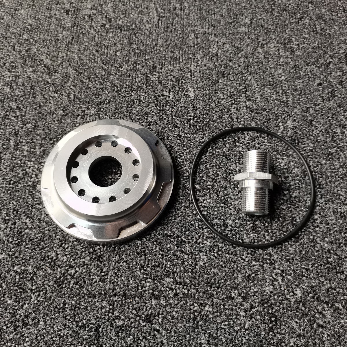 XJR1200 XJR1300 オイルフィルター変換インターフェイス 16-0210銀(エンジン本体)｜売買されたオークション情報、yahooの商品情報をアーカイブ公開 - オークファン ヤマハ用