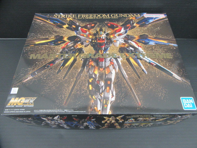 ○ 1円スタート!! 未組立 1/100 MGEX ZGMF-X20A ストライクフリーダム 