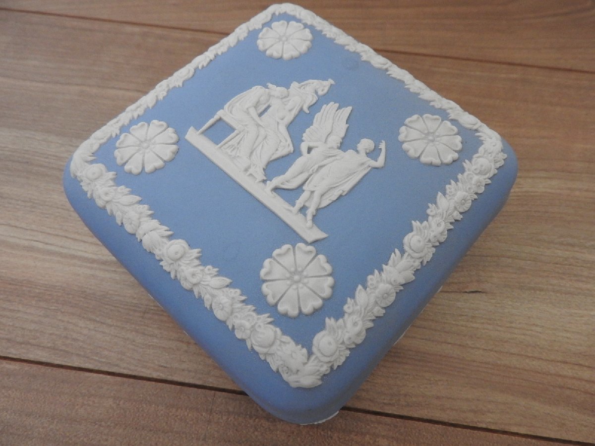 ウエッジウッド ジャスパー シンブル 41個セット 英国国王、女王 楽天